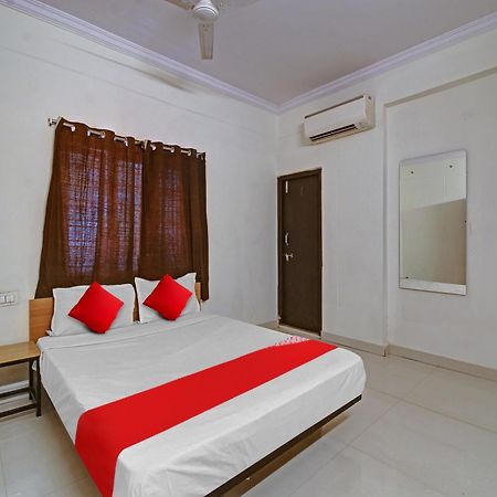 Hotel O Svr Silver Key Lingampalli ภายนอก รูปภาพ