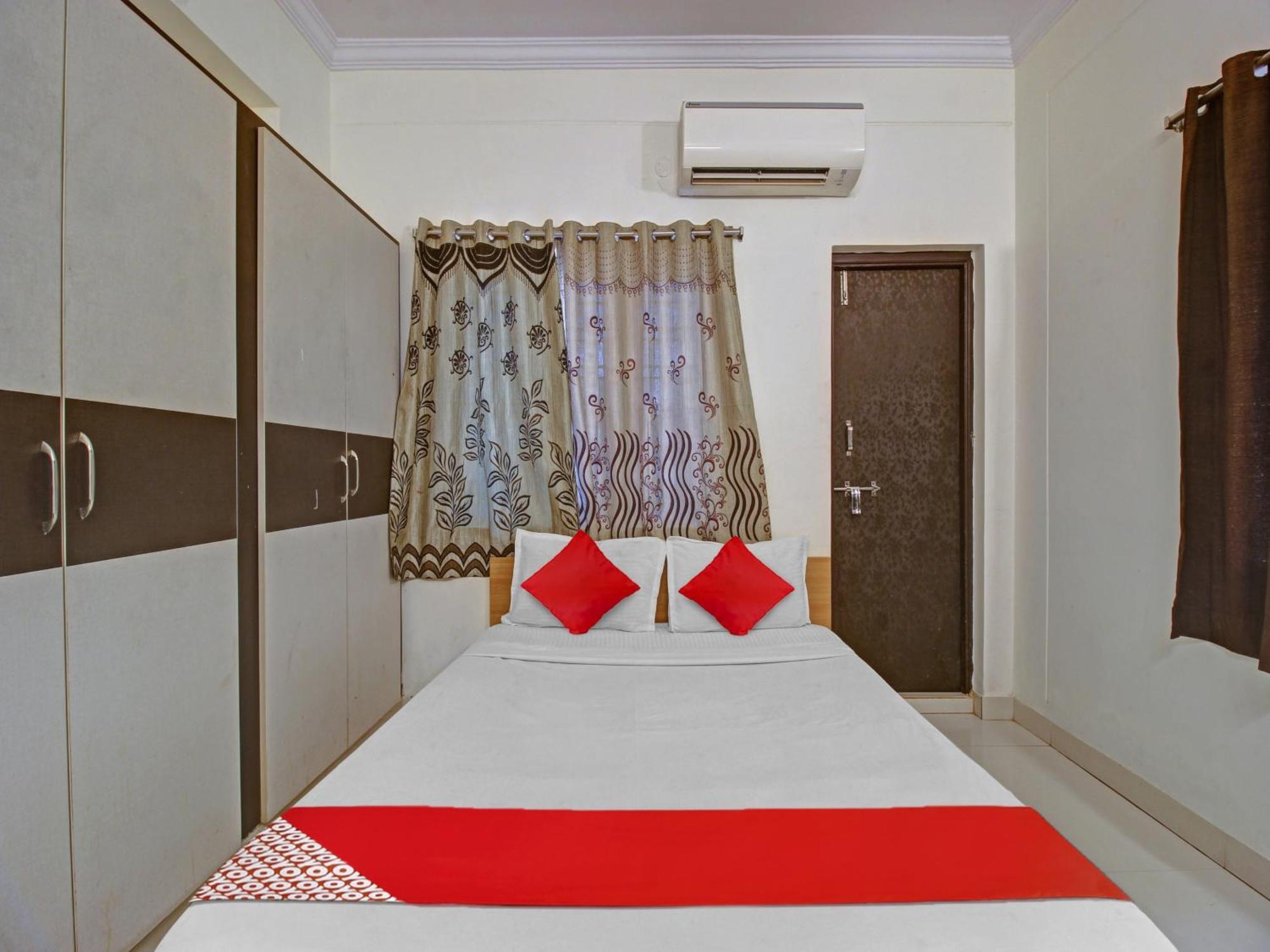 Hotel O Svr Silver Key Lingampalli ภายนอก รูปภาพ